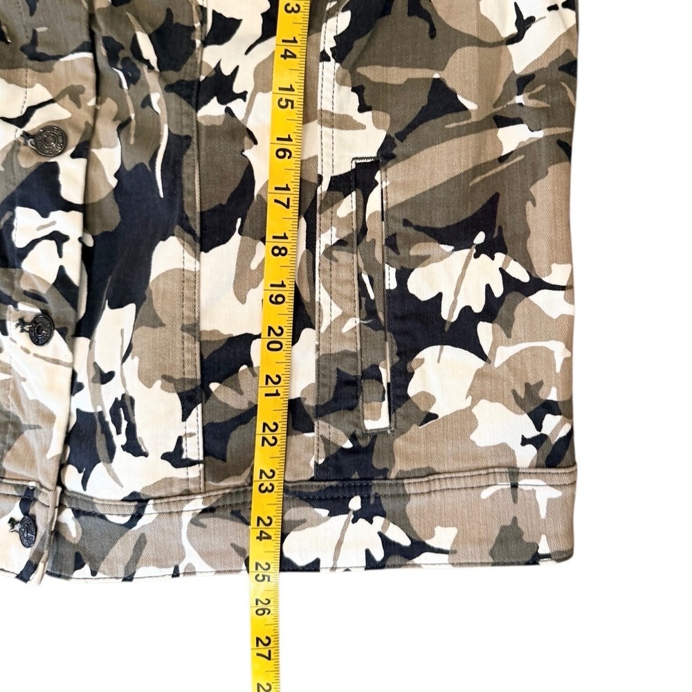 Chico's Floral Camo Denim Utility Jacket 3 16/18 Green Tan Neutral Travell NWT - Picture 8 of 10